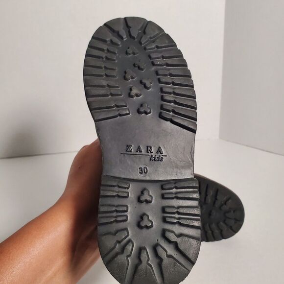 Zara Boys Leather Black Boots. Size 30 EU. SKU# B-14 - Picture 8 of 16